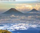 Горы Sindoro и Sumbing, Индонезия